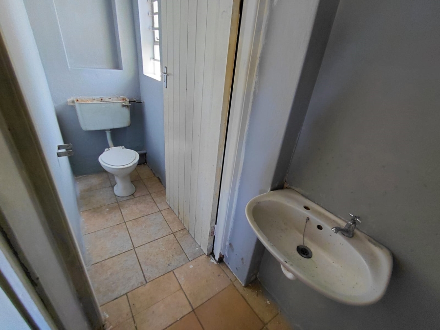 Commercial Property for Sale in Jeffreys Bay Central Eastern Cape